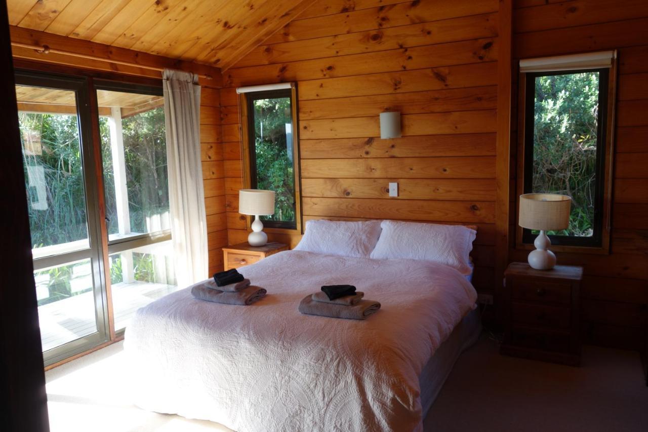 Waiheke Island Vineyard Holiday Houses Surfdale Buitenkant foto